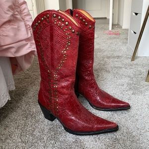 SOLD! RARE RED LEATHER COWBOY/COWGIRL BOOTS |BOTAS JACA